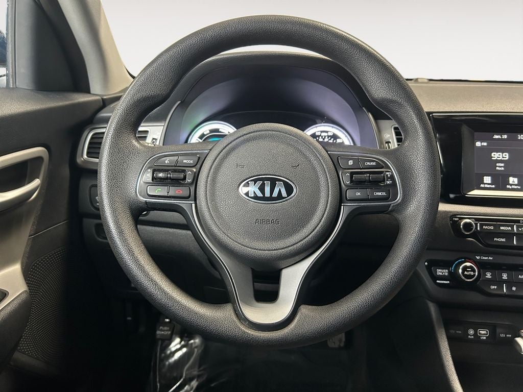 2017 Kia Niro LX