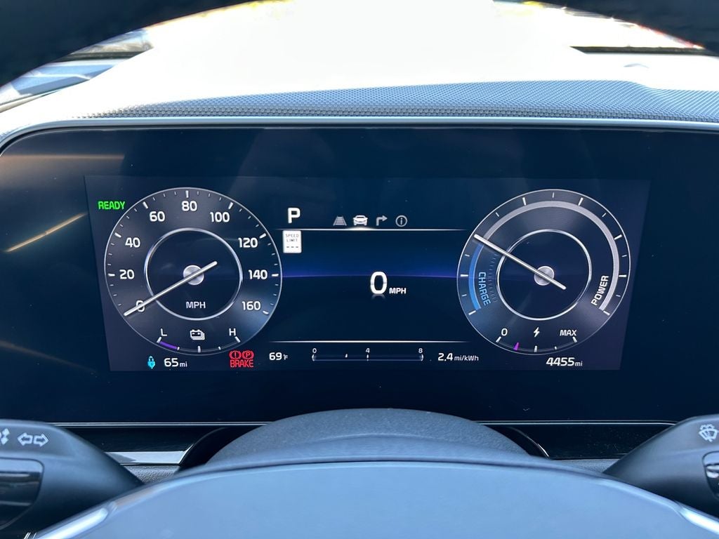 2025 Kia Niro EV Wind