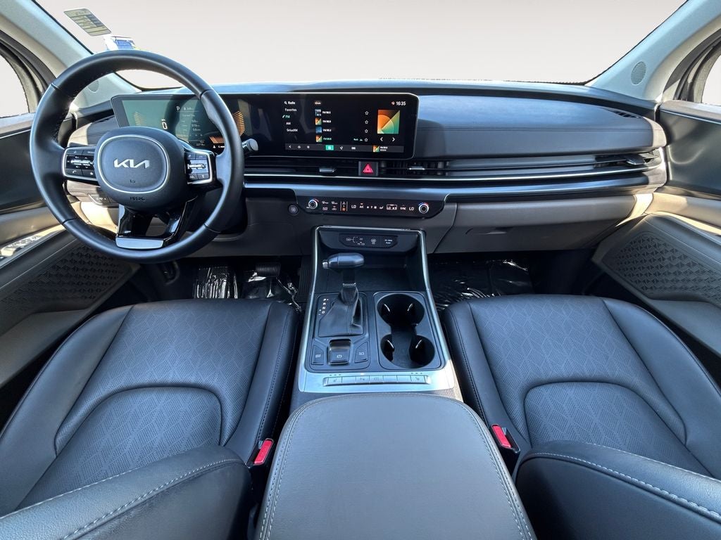 2025 Kia Carnival LXS