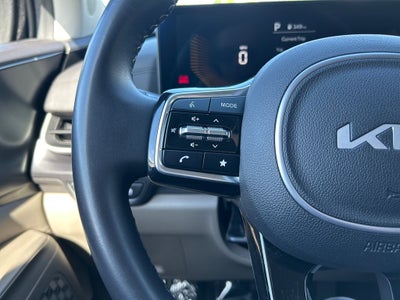 2025 Kia Carnival LXS