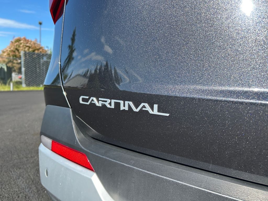 2025 Kia Carnival LXS
