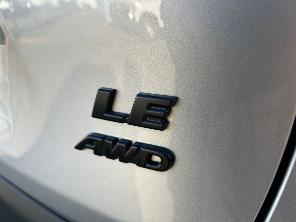 2025 Toyota RAV4 LE