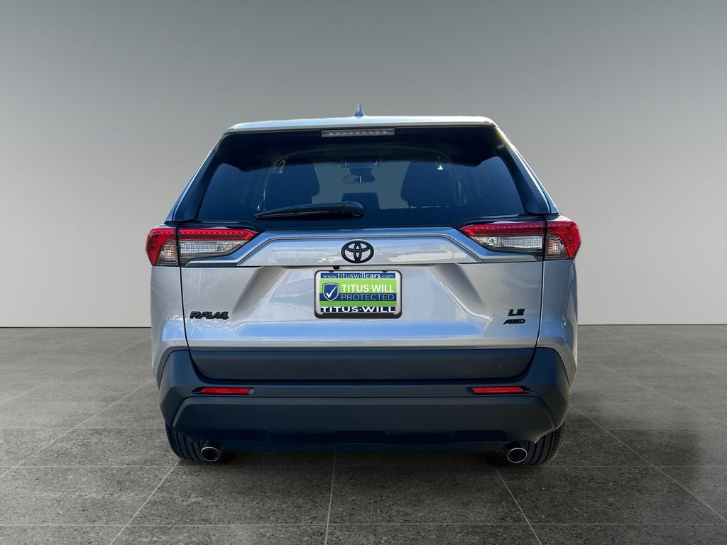 2025 Toyota RAV4 LE