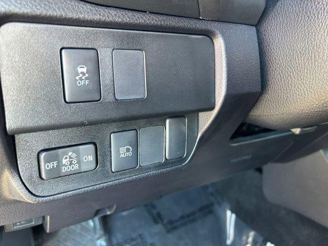 2023 Toyota TACOMA SR5 SR5 V6