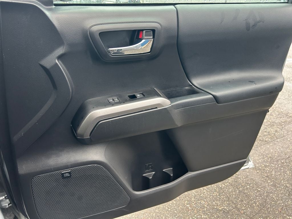 2023 Toyota Tacoma Limited V6