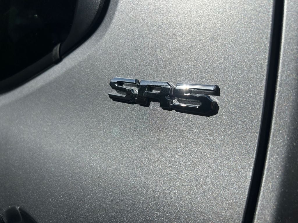 2025 Toyota TACOMA SR5 SR5