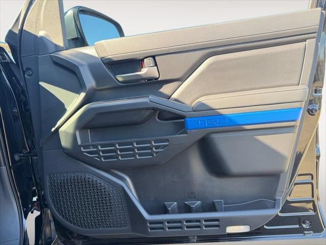 2025 Toyota Tacoma Hybrid TRD Off Road