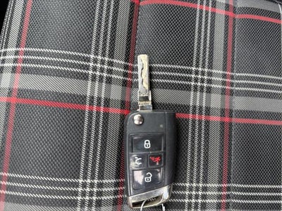 2016 Volkswagen Golf GTI S