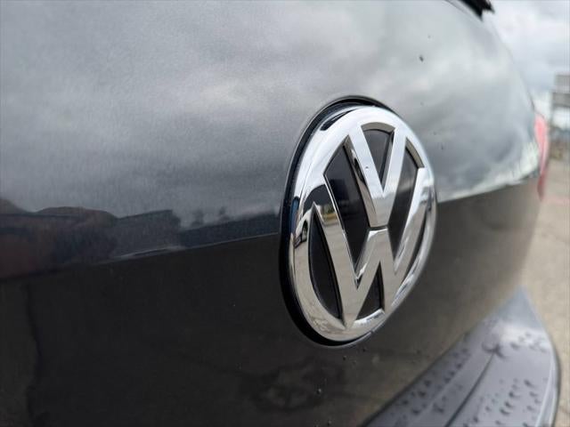 2016 Volkswagen Golf GTI S