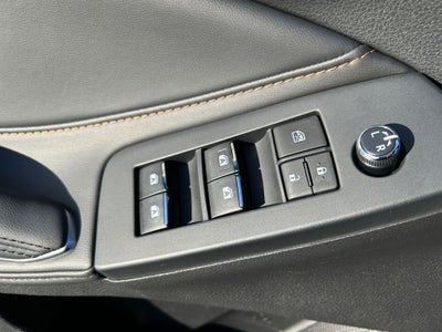 2021 Toyota Avalon Hybrid XSE