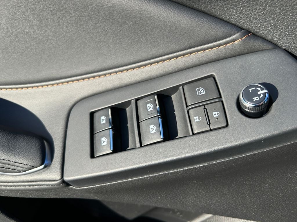 2021 Toyota Avalon Hybrid XSE