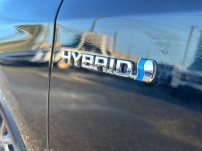 2021 Toyota Avalon Hybrid XSE