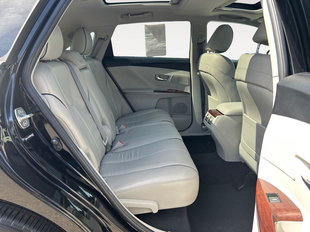 2011 Toyota Venza Base 1 Owner/Bought here new
