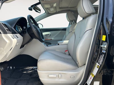 2011 Toyota Venza Base 1 Owner/Bought here new