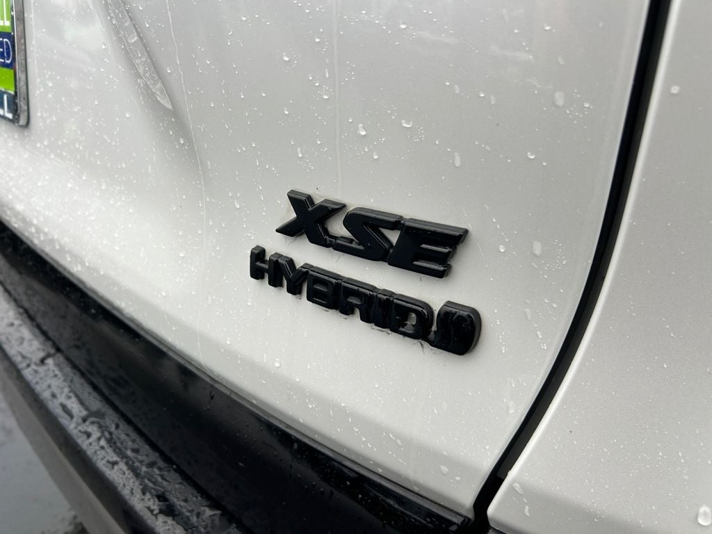 2023 Toyota RAV4 HYBRID XSE