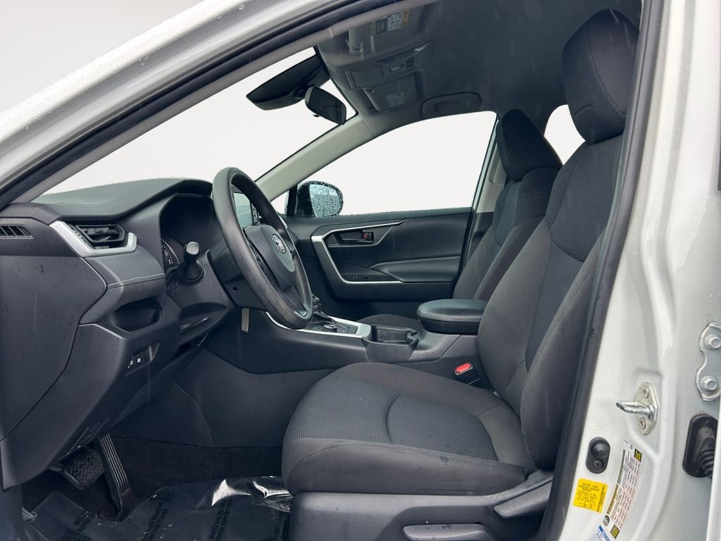 2021 Toyota RAV4 HYBRID LE 1 Owner