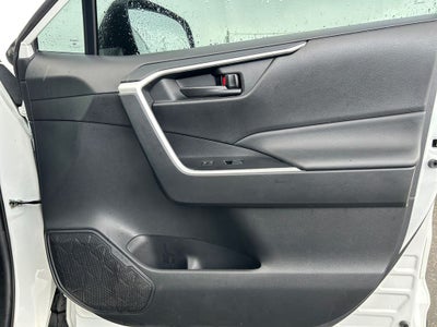 2021 Toyota RAV4 HYBRID LE 1 Owner