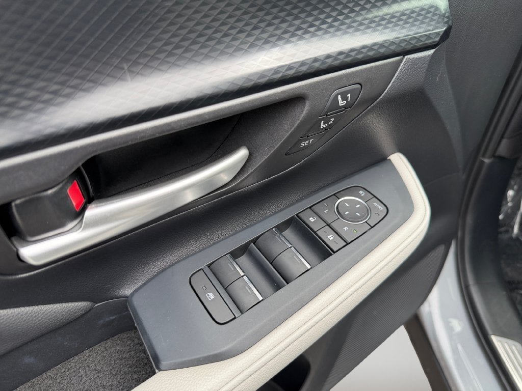 2025 Toyota Grand Highlander Hybrid MAX Platinum
