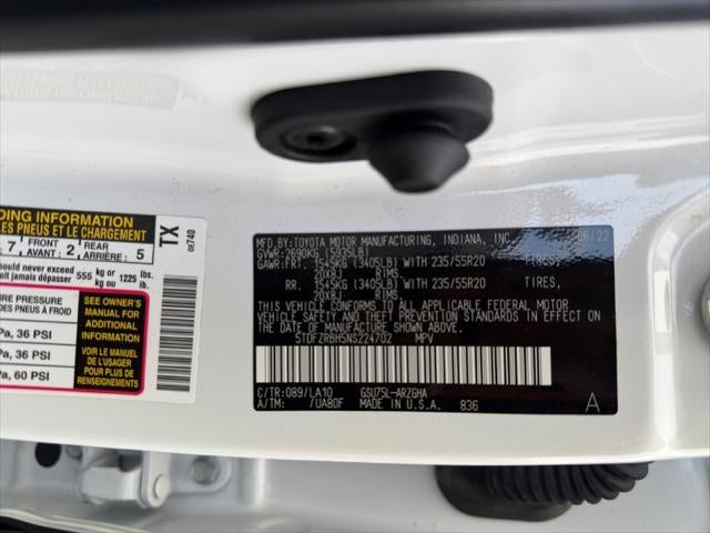 2022 Toyota Highlander Platinum