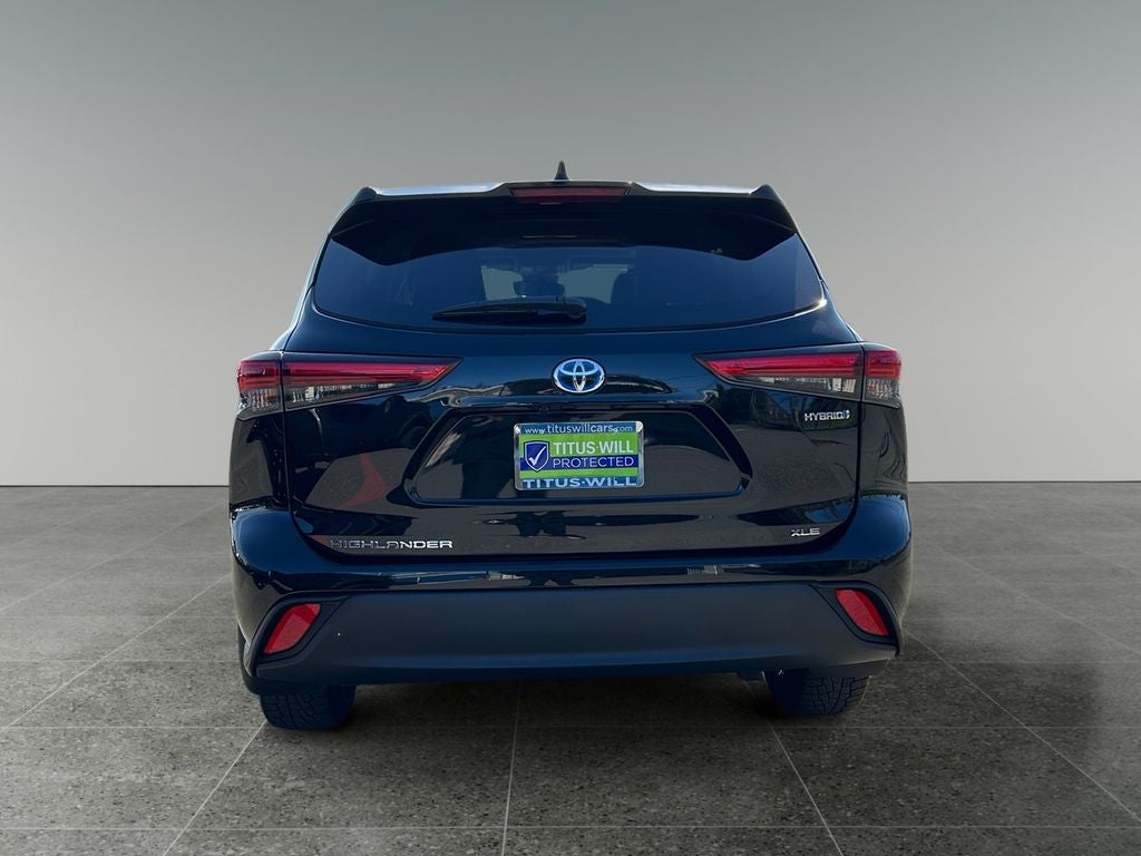 2022 Toyota HIGHLANDER HYBRD XLE