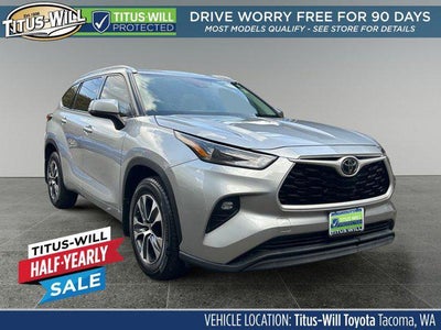 2022 Toyota HIGHLANDER XLE