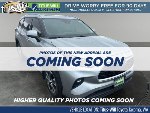 2022 Toyota HIGHLANDER XLE