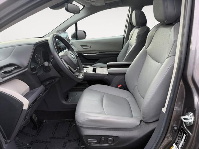 2024 Toyota Sienna XLE 7 Passenger
