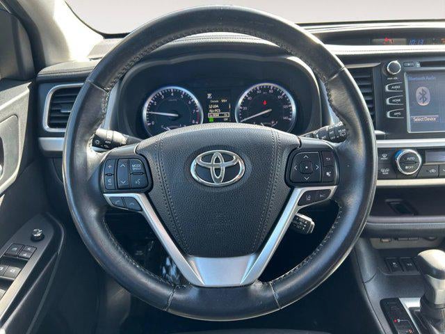 2019 Toyota HIGHLANDER XLE