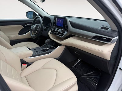 2023 Toyota Highlander Hybrid XLE