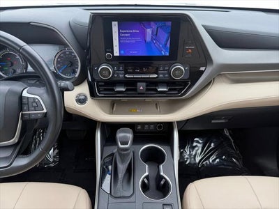 2023 Toyota Highlander Hybrid XLE