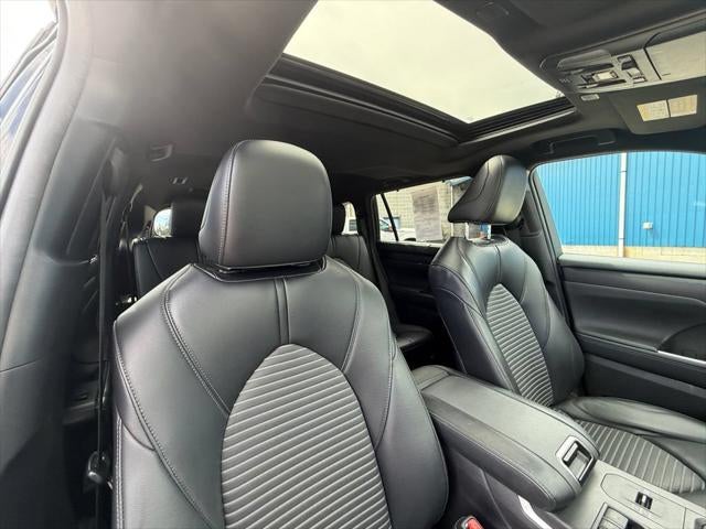 2023 Toyota Highlander XSE