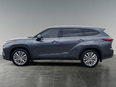 2023 Toyota HIGHLANDER Platinum 1 OWNER