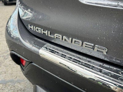 2024 Toyota HIGHLANDER XLE