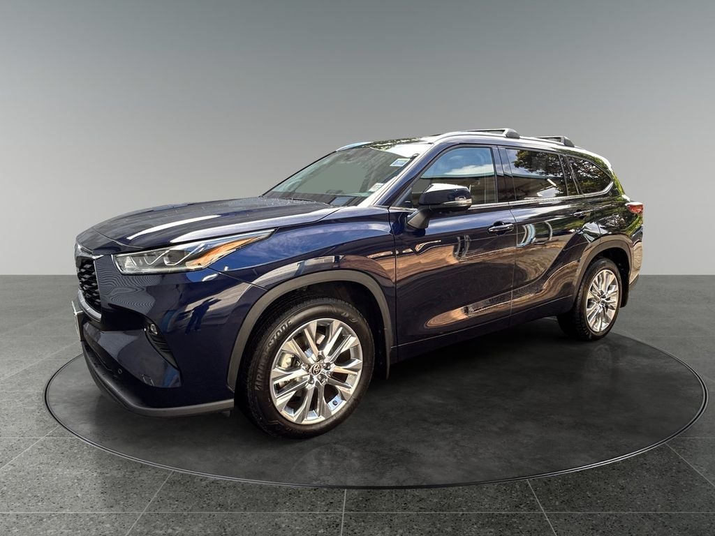 2023 Toyota Highlander Limited 1 OWNER