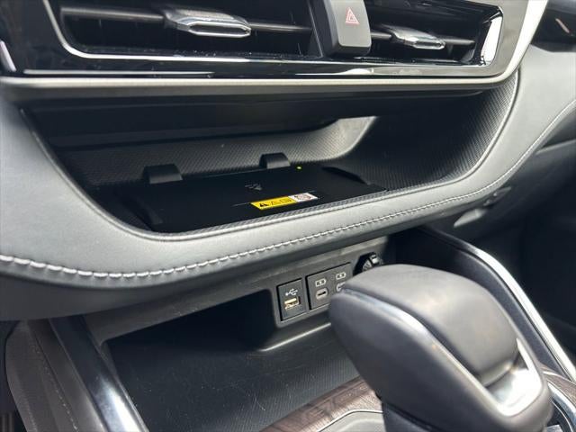 2023 Toyota Highlander Limited 1 OWNER