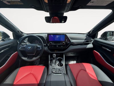 2025 Toyota Highlander XSE