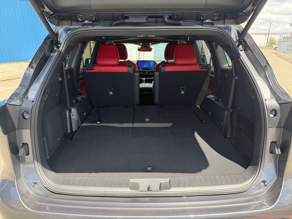 2025 Toyota Highlander XSE