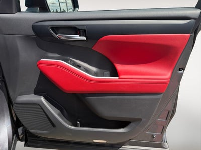 2025 Toyota Highlander XSE