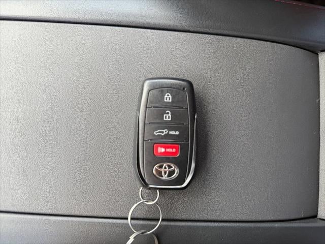 2025 Toyota Highlander XSE