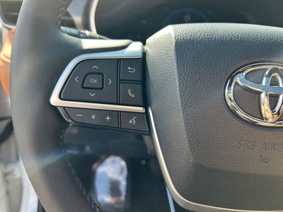 2025 Toyota HIGHLANDER Platinum