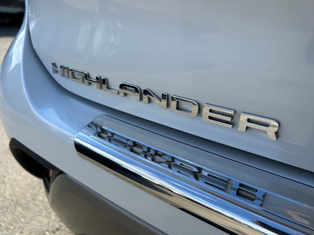 2025 Toyota HIGHLANDER Platinum