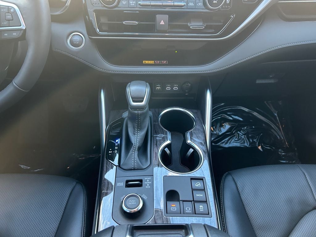 2025 Toyota Highlander Limited