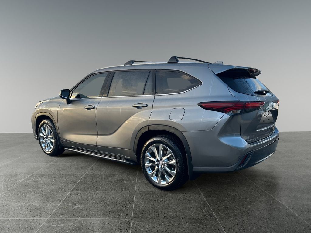 2025 Toyota Highlander Limited