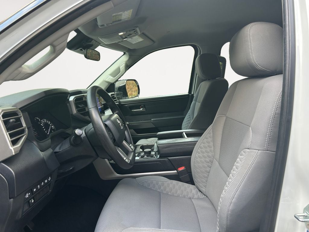 2023 Toyota TUNDRA 4X4 SR5