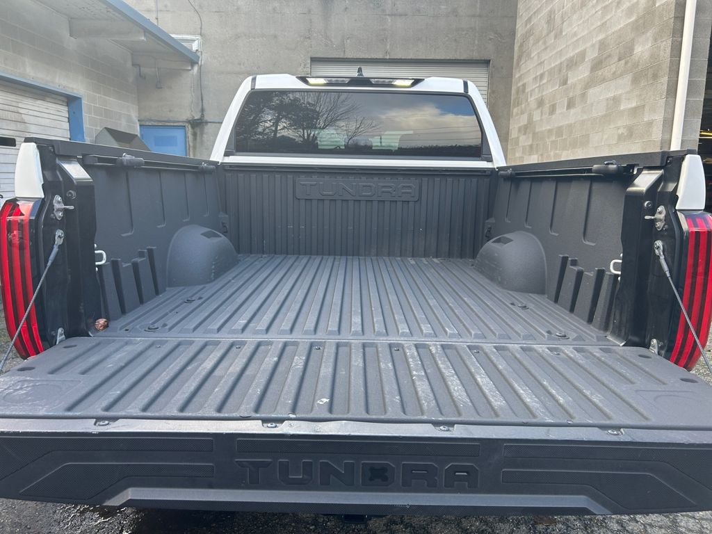 2023 Toyota TUNDRA 4X4 SR5