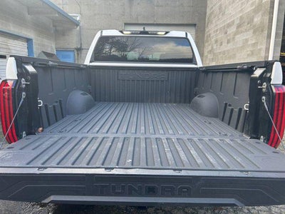 2023 Toyota TUNDRA 4X4 SR5