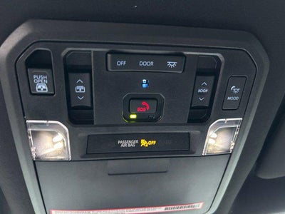 2023 Toyota TUNDRA 4X4 Platinum