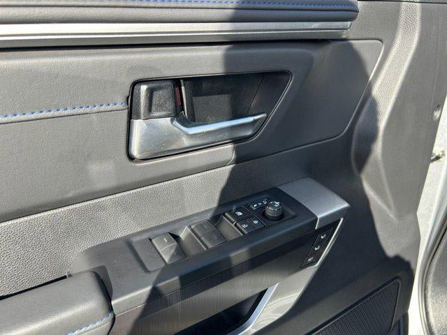 2024 Toyota TUNDRA 4X4 Platinum