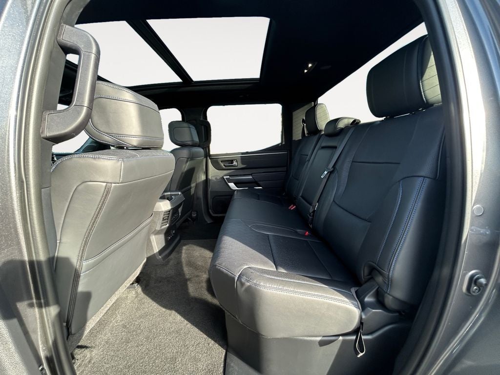 2023 Toyota TUNDRA 4X4 Platinum