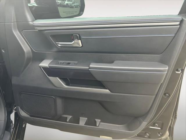 2023 Toyota Tundra i-FORCE MAX Platinum